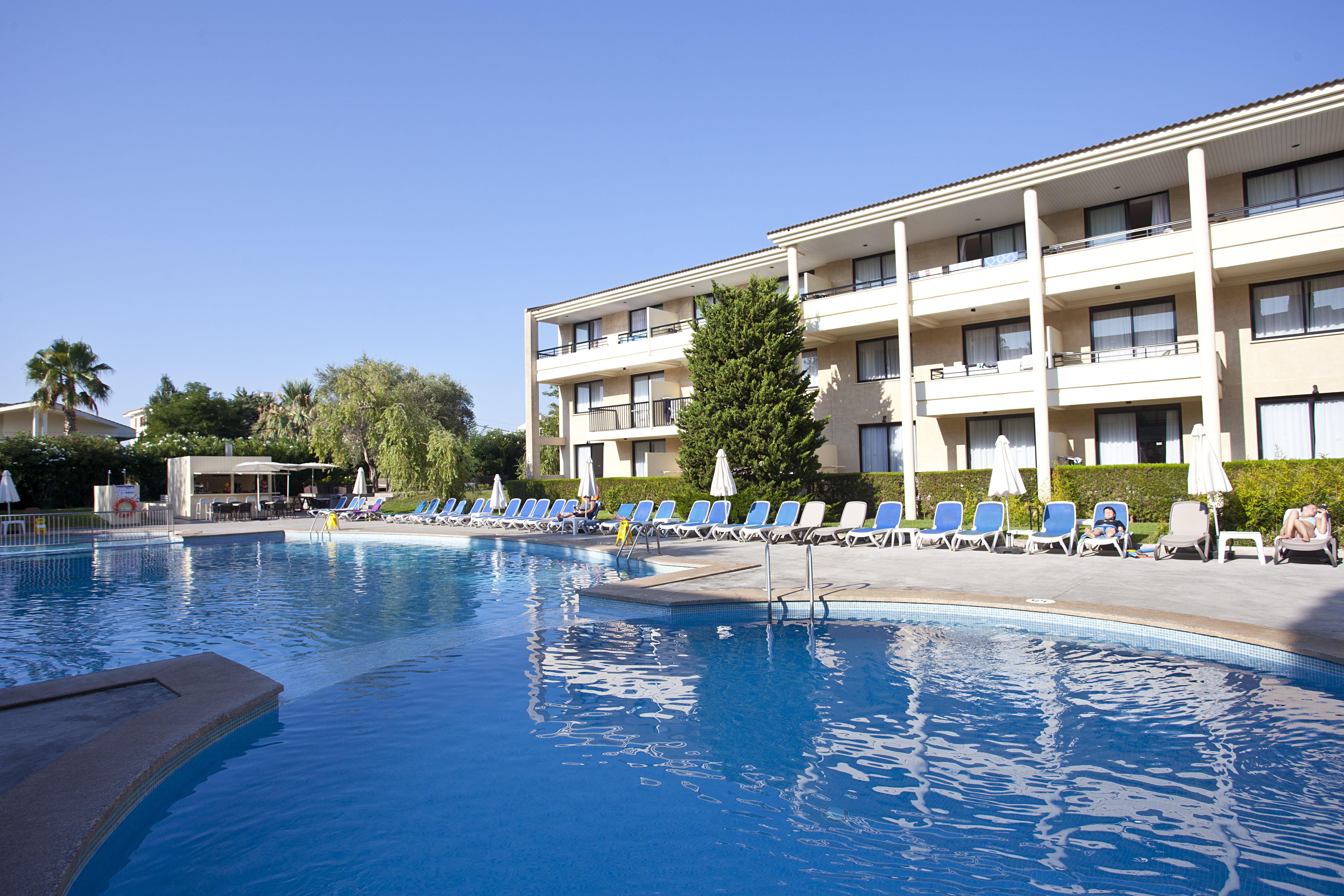 Hotel Bahia Pollensa Port de Pollenca Exterior photo